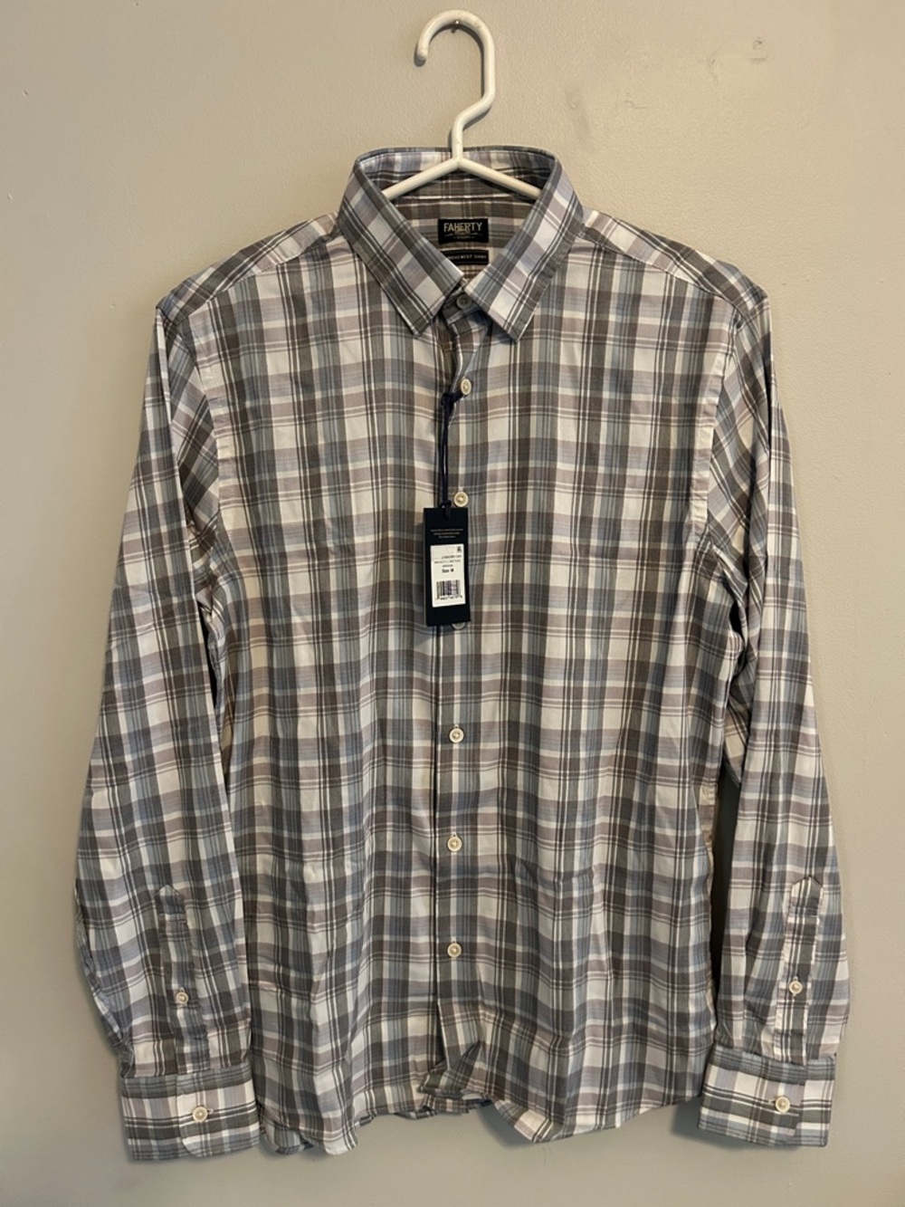 Faherty Men's Gray, White and Blue Plaid Button-Down Shirt